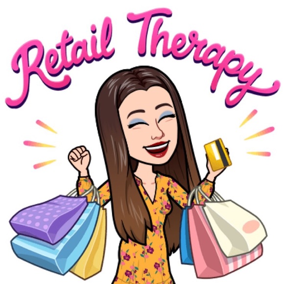 Meet your Posher, Gloria - Picture 2 of 2